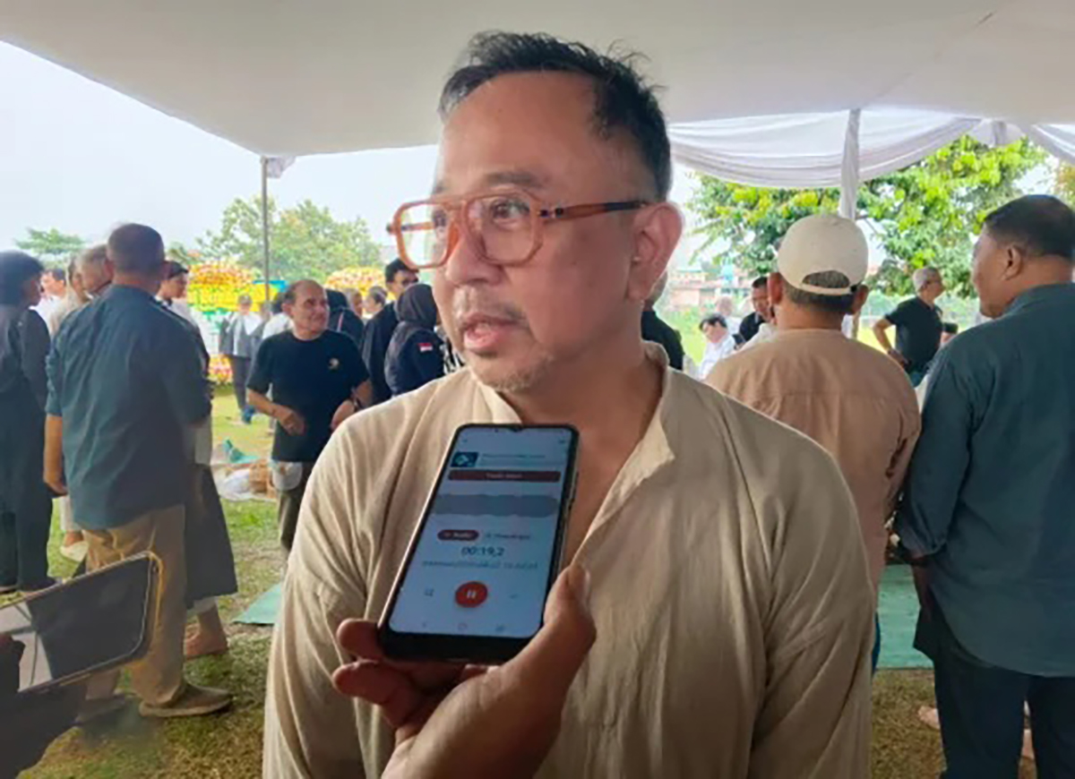 Jejak Panjang Sang Guru: Pengabdian dan Warisan Nilai Indra Kartasasmita